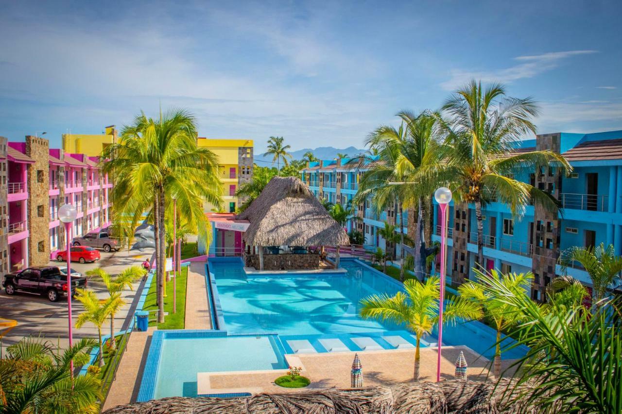 Miami Inn Nuevo Vallarta Luaran gambar